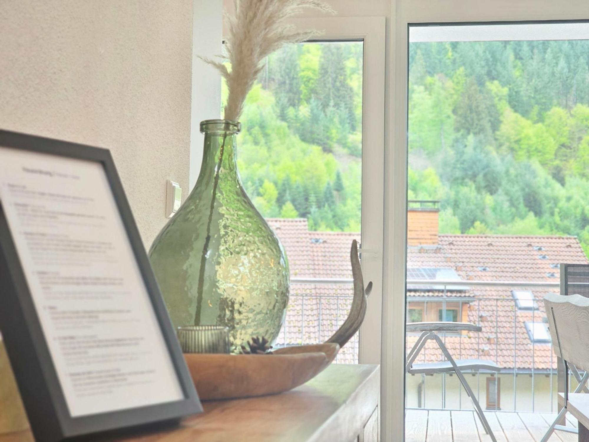 Black Forest I Sauna Auf Dem Balkon I Boxspring I Nespresso I Ausblick I Wasserfaelle Im Ort Todtnau Luaran gambar